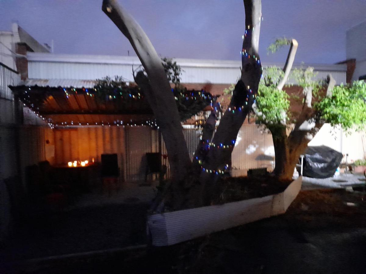 Ozi Inn Backpackers - Perth - Экстерьер фото