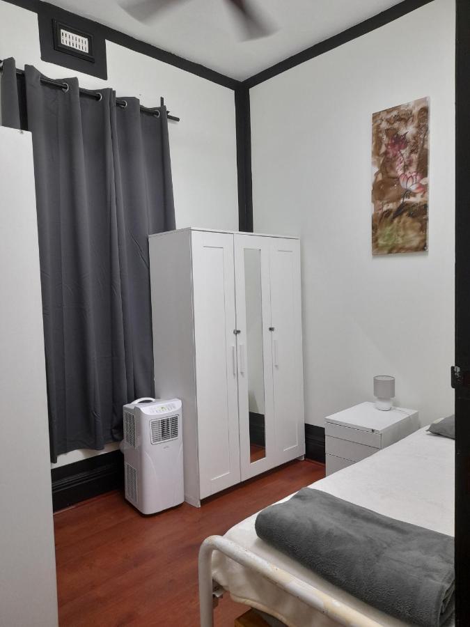 Ozi Inn Backpackers - Perth - Экстерьер фото